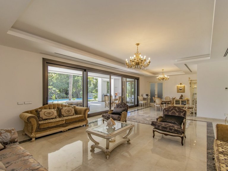 Villa for Sale in Guadalmina Baja, Malaga 5