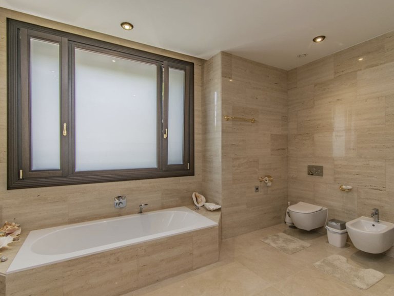 Villa for Sale in Guadalmina Baja, Malaga 52