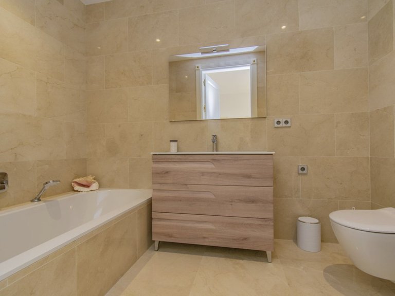 Villa for Sale in Guadalmina Baja, Malaga 58