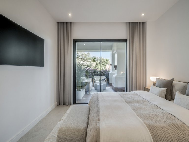 Apartment for Sale in Costa del Sol Sierra Blanca, Malaga 25