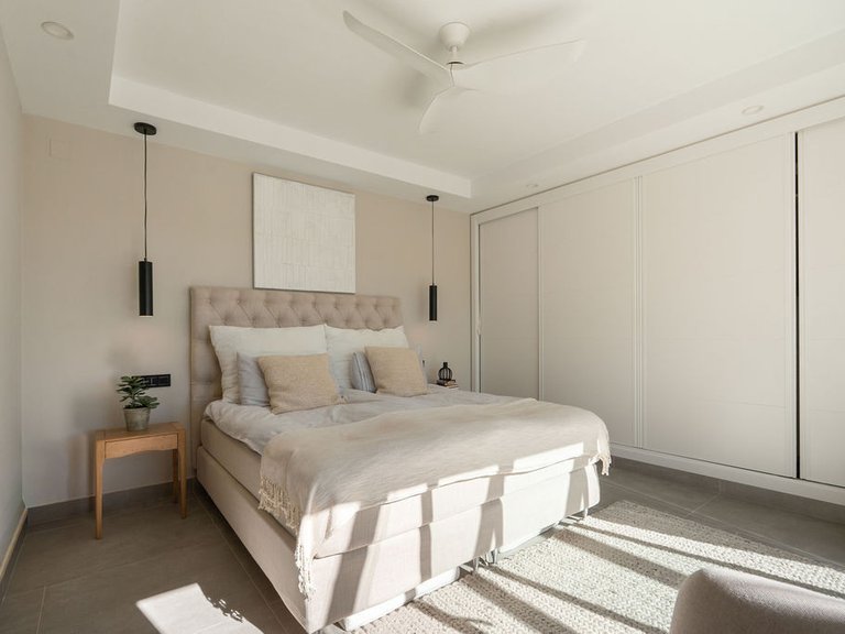 Villa for Sale in Nueva Andalucía, Malaga 25