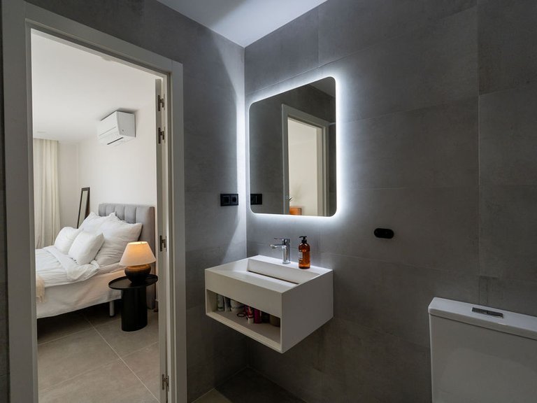 Villa for Sale in Nueva Andalucía, Malaga 34