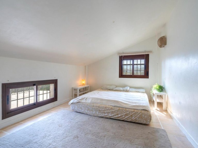 Villa for Sale in Coín, Malaga 16