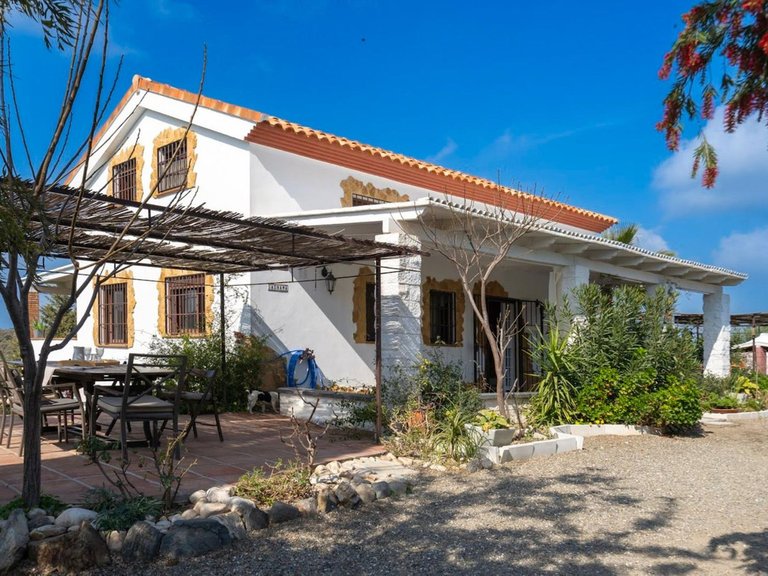 Villa for Sale in Coín, Malaga 2