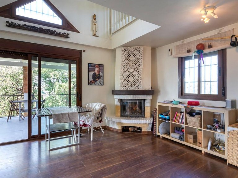 Villa for Sale in Coín, Malaga 8