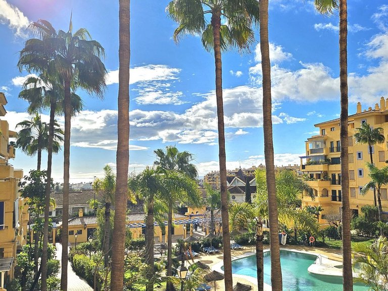 Apartment for Sale in San Pedro De Alcántara, Malaga 12