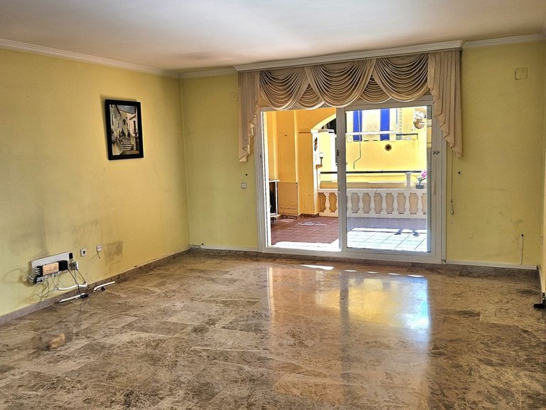Apartment for Sale in San Pedro De Alcántara, Malaga 3