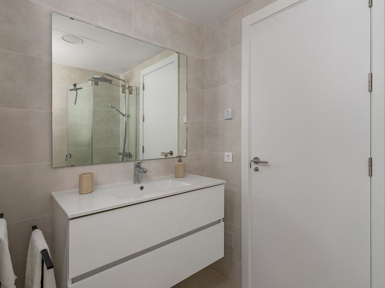 Apartment for Sale in Higueron, Malaga 16