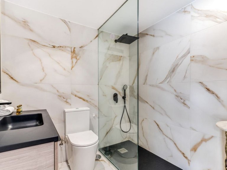 Apartment for Sale in Puerto Banús, Malaga 23