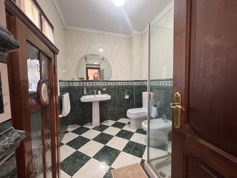 Villa for Sale in Nueva Andalucía, Malaga 13