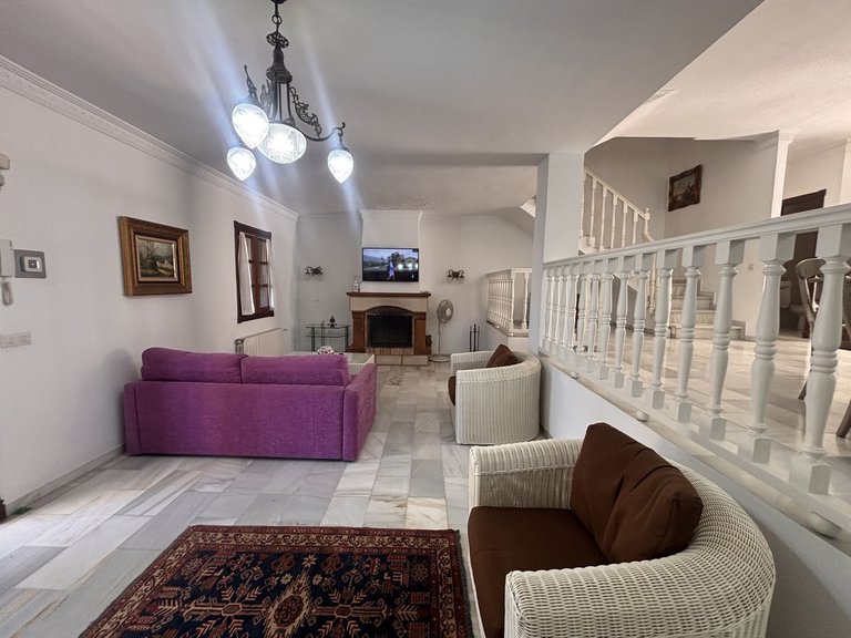 Villa for Sale in Nueva Andalucía, Malaga 5