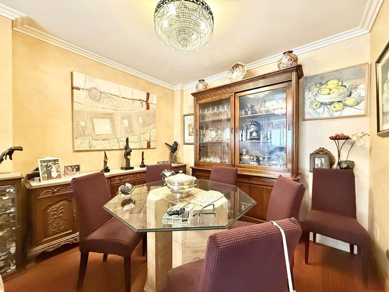 Villa for Sale in Estepona, Malaga 30