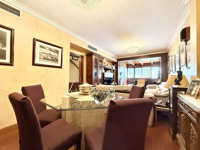 Villa for Sale in Estepona, Malaga 9