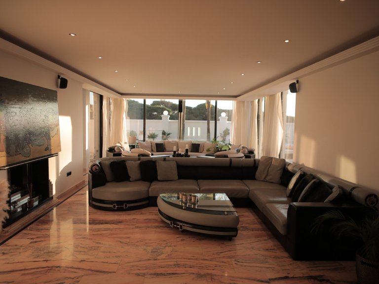 Villa for Sale in Artola, Malaga 12