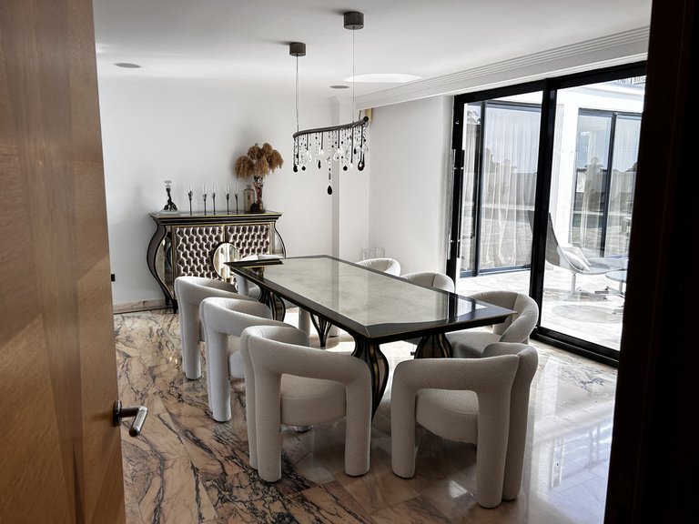 Villa for Sale in Artola, Malaga 17