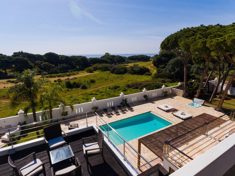 Villa for Sale in Artola, Malaga 2
