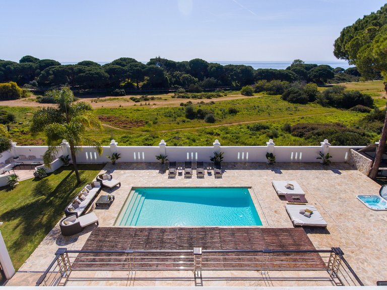 Villa for Sale in Artola, Malaga 6
