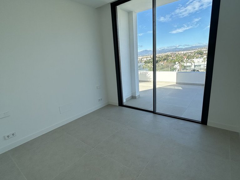 Villa for Sale in Río Real, Malaga 20