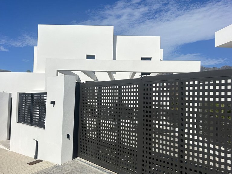 Villa for Sale in Río Real, Malaga 6