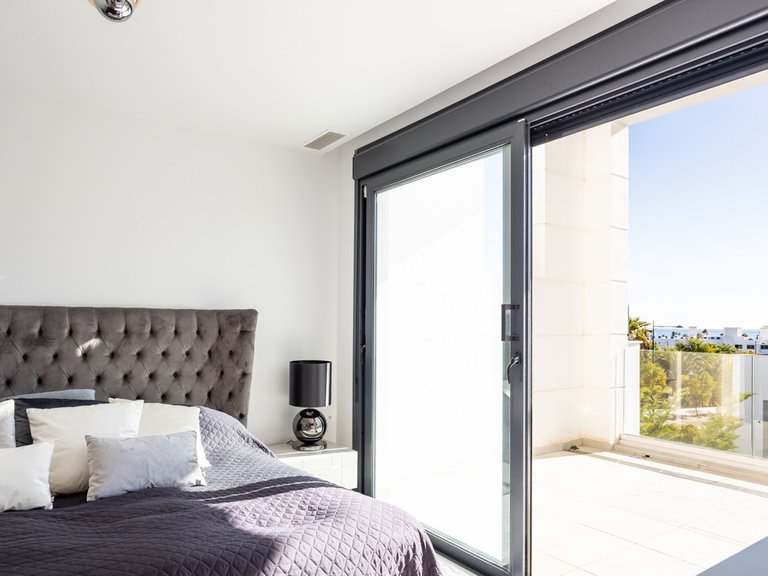 Villa for Sale in Estepona, Malaga 13