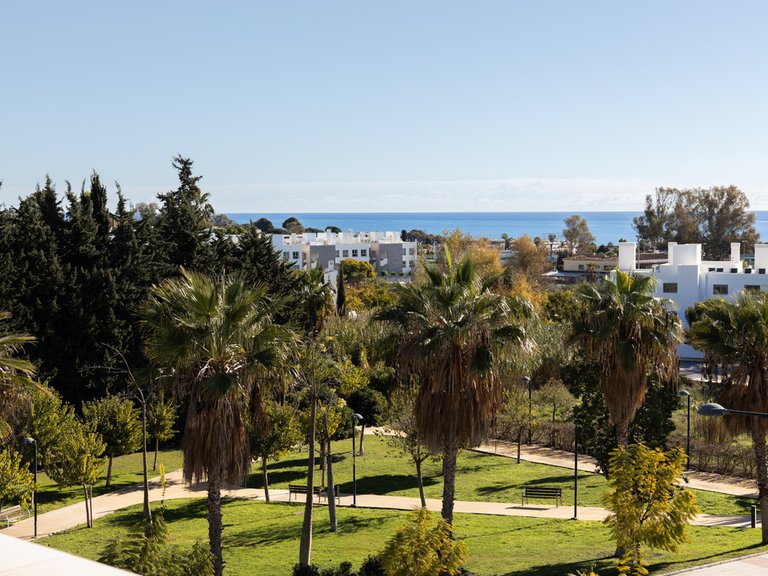 Villa for Sale in Estepona, Malaga 25