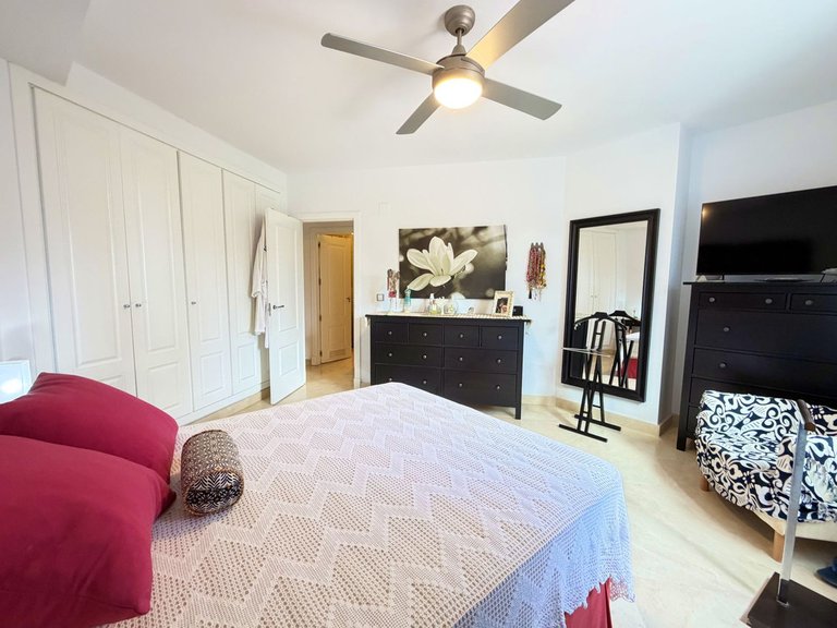 Apartment for Sale in San Luis De Sabinillas, Malaga 20