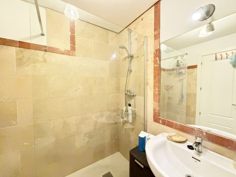 Apartment for Sale in San Luis De Sabinillas, Malaga 26
