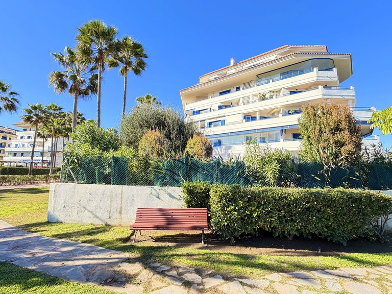 Apartment for Sale in San Luis De Sabinillas, Malaga 34