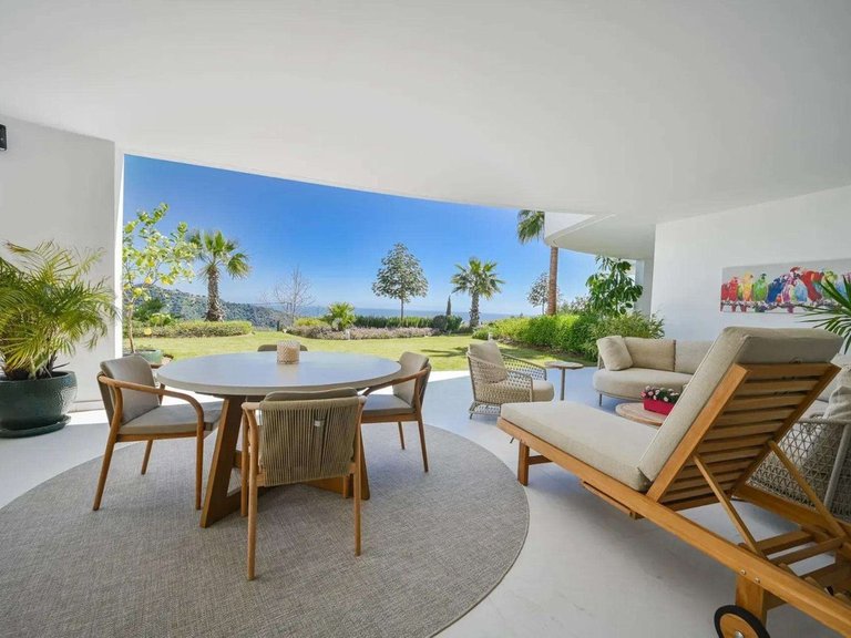 Apartment for Sale in Marbella, Malaga 2