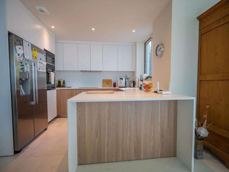 Apartment for Sale in Marbella, Malaga 7