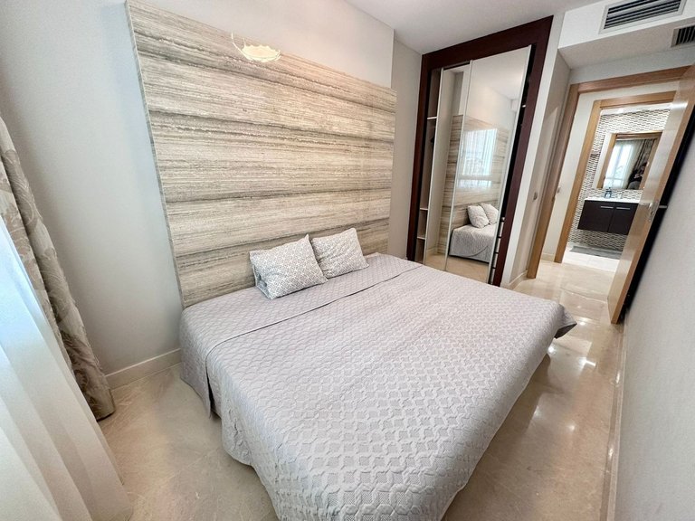Apartment for Sale in San Pedro De Alcántara, Malaga 11