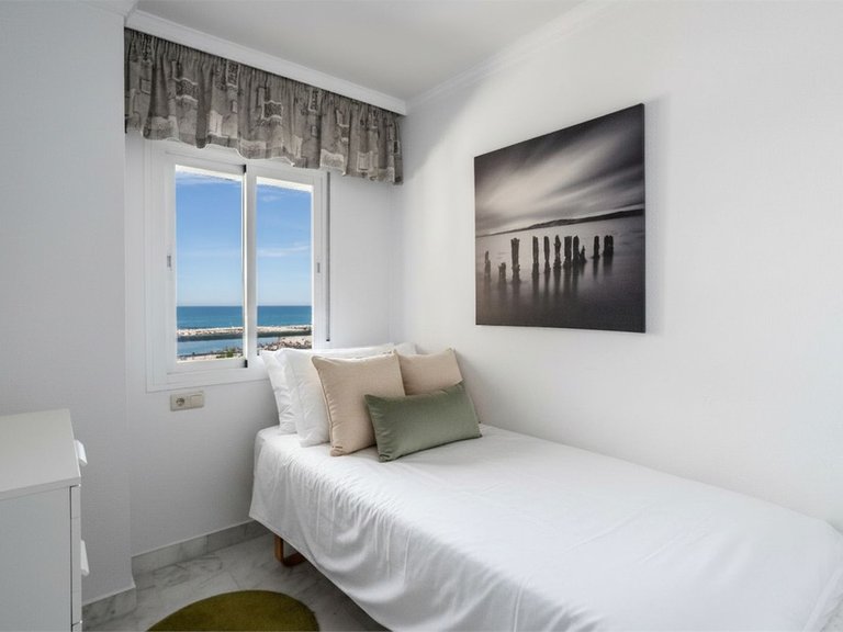 Apartment for Sale in Fuengirola, Malaga 17