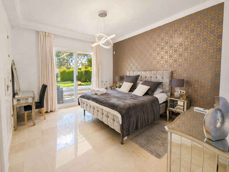 Apartment for Sale in Artola, Malaga 1