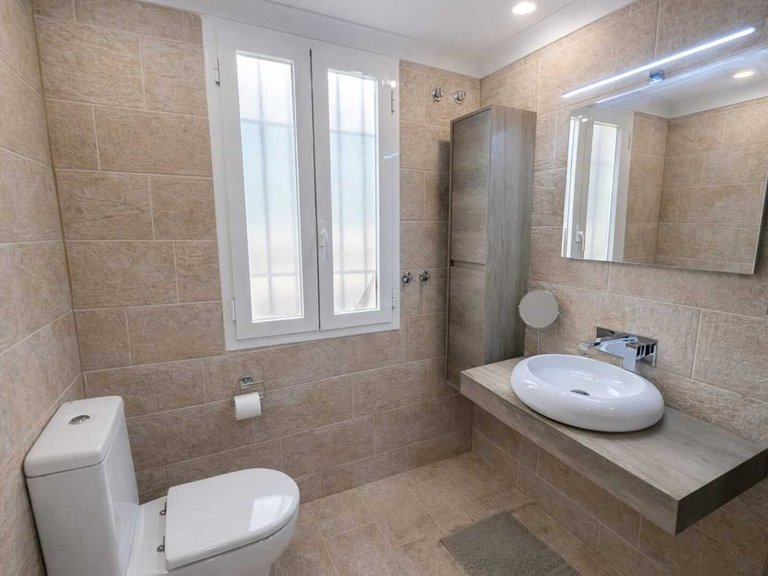 Apartment for Sale in Artola, Malaga 13