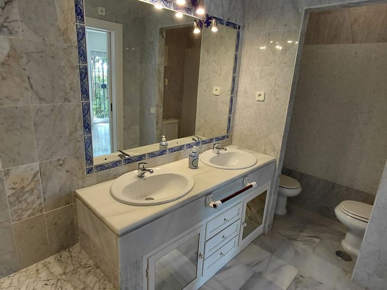 Villa for Sale in Manilva, Malaga 15