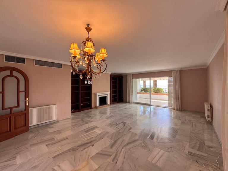 Villa for Sale in Manilva, Malaga 4