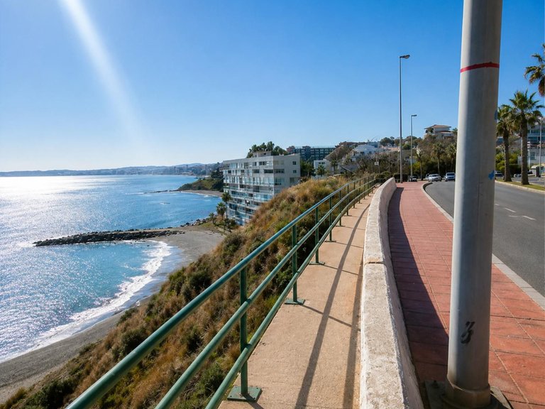 Apartment for Sale in Benalmadena Costa, Malaga 20