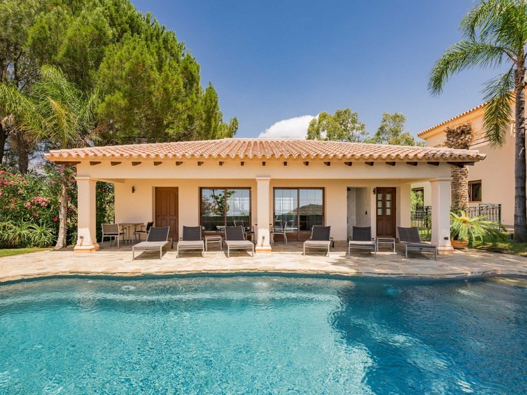 Villa for Sale in Ojén, Malaga 5