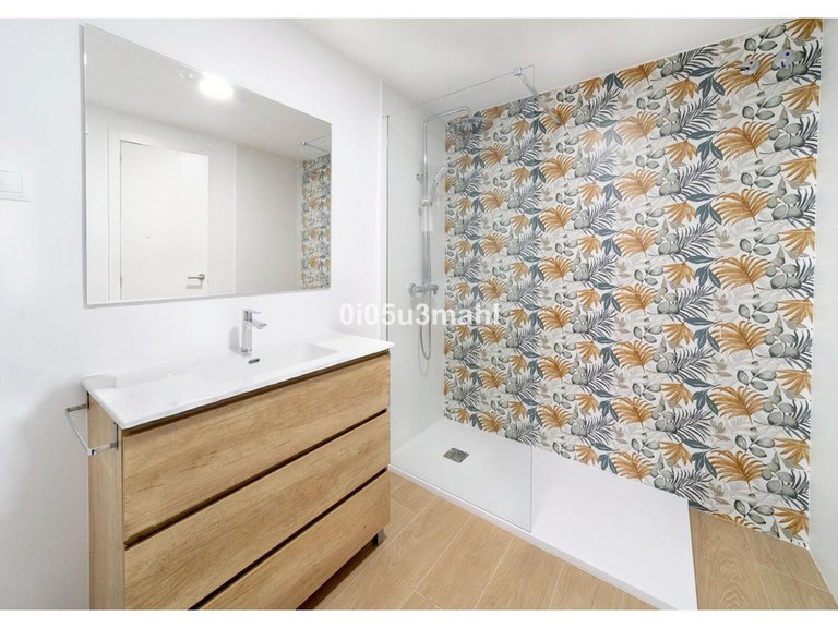 Apartment for Sale in El Palo, Malaga 10