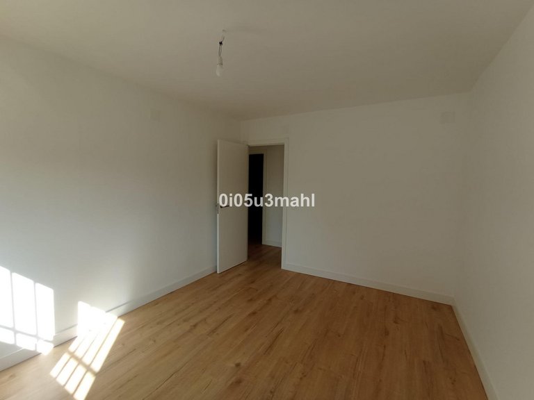 Apartment for Sale in El Palo, Malaga 16
