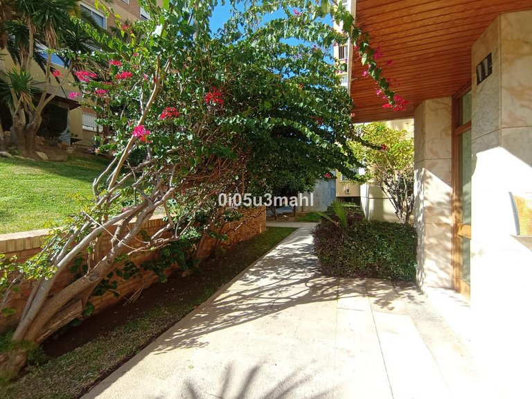 Apartment for Sale in El Palo, Malaga 35
