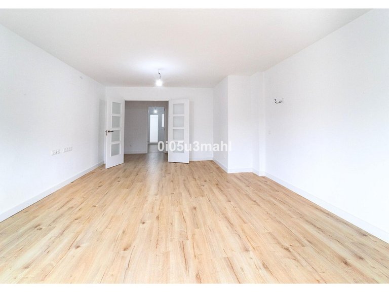 Apartment for Sale in El Palo, Malaga 4