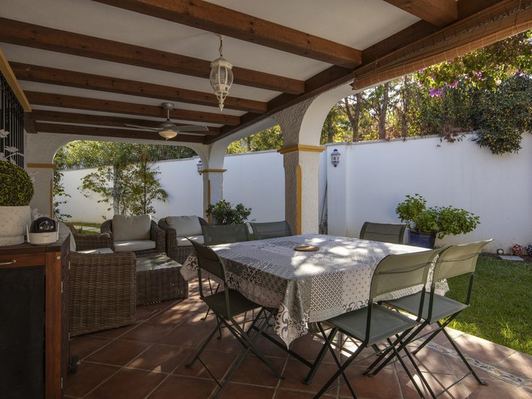 Villa for Sale in Guadalmina Alta, Malaga 31