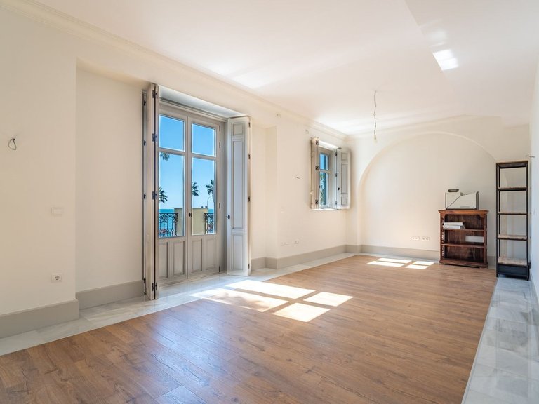 Apartment for Sale in Monte Sancha, Malaga 3
