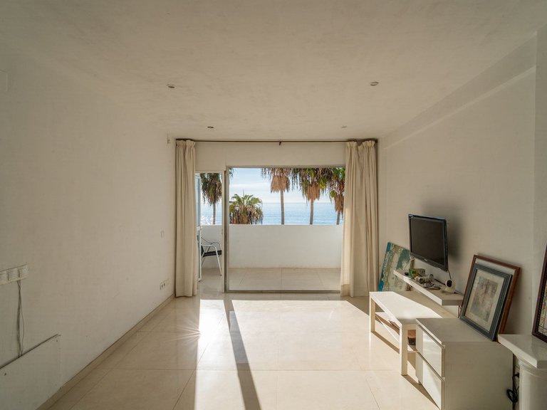 Apartment for Sale in Benalmadena Costa, Malaga 16