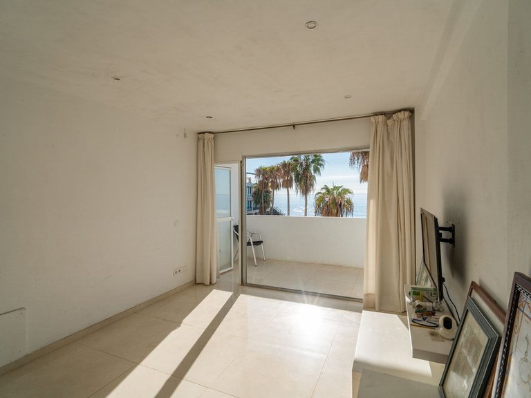 Apartment for Sale in Benalmadena Costa, Malaga 18