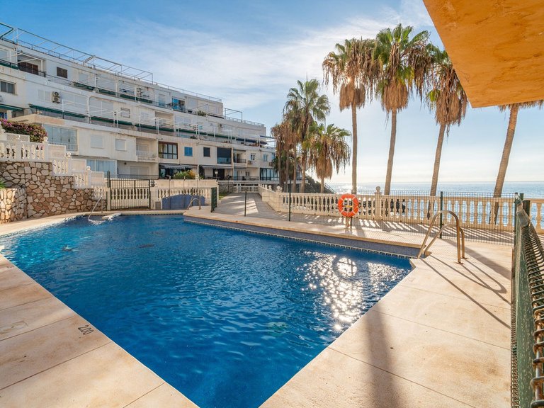 Apartment for Sale in Benalmadena Costa, Malaga 27