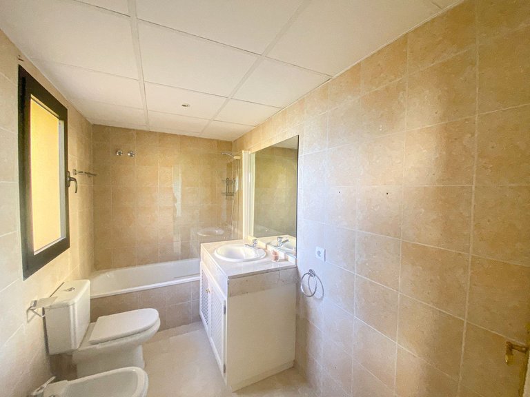 Apartment for Sale in Selwo, Malaga 14
