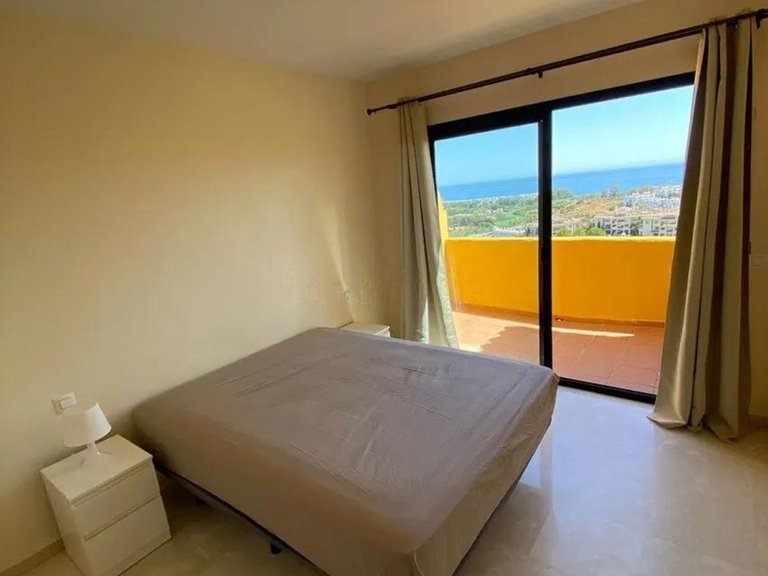 Apartment for Sale in Selwo, Malaga 18