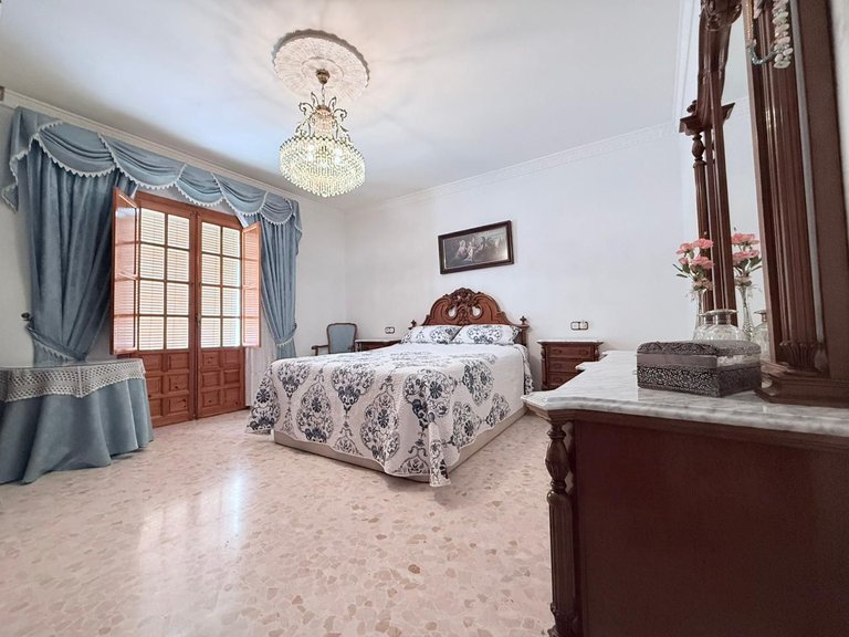Villa for Sale in Coín, Malaga 13